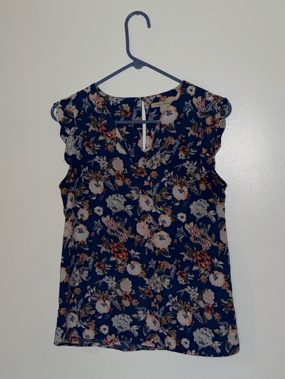 41 Hawthorne Blue Floral V-Neck Sleeveless Blouse